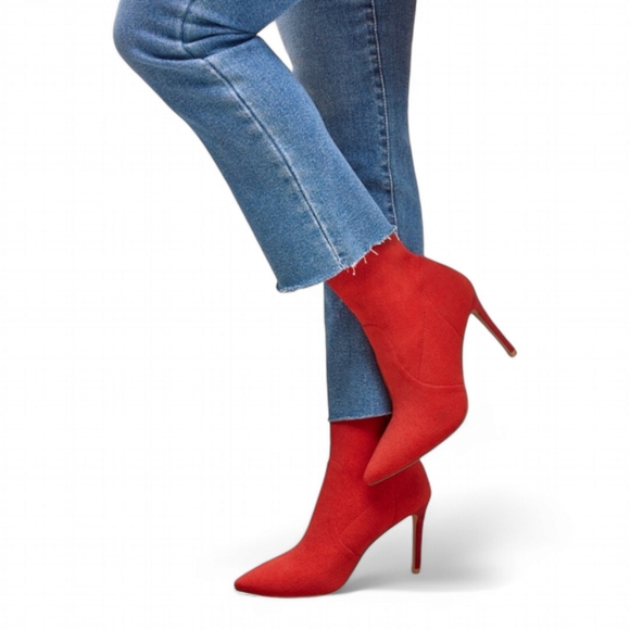 JustFab Ivy Active Knit Stilleto Bootie Red 4" heel pointed toe size 8 - Picture 3 of 8
